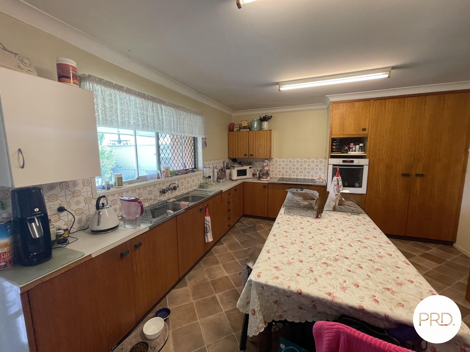 35 Cemetery Road RACEVIEW 2