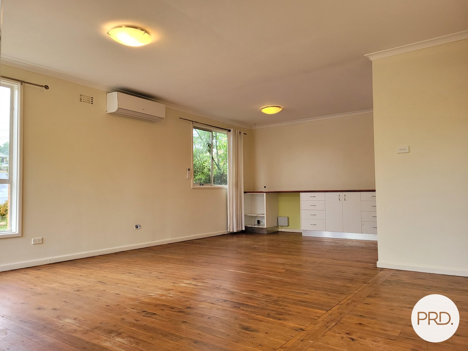 35 Charles Street QUEANBEYAN 2