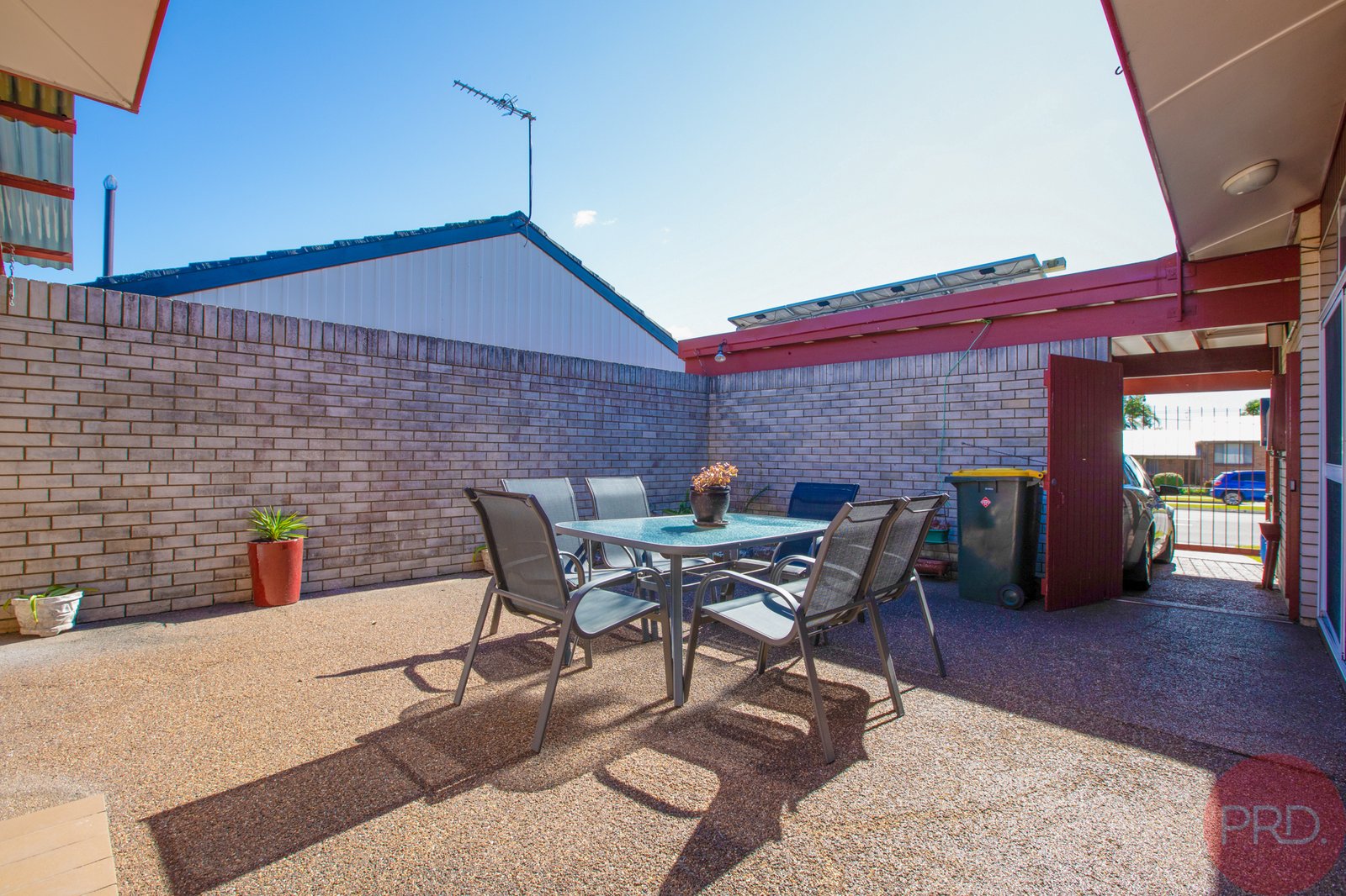 35 Chelmsford Drive METFORD 14