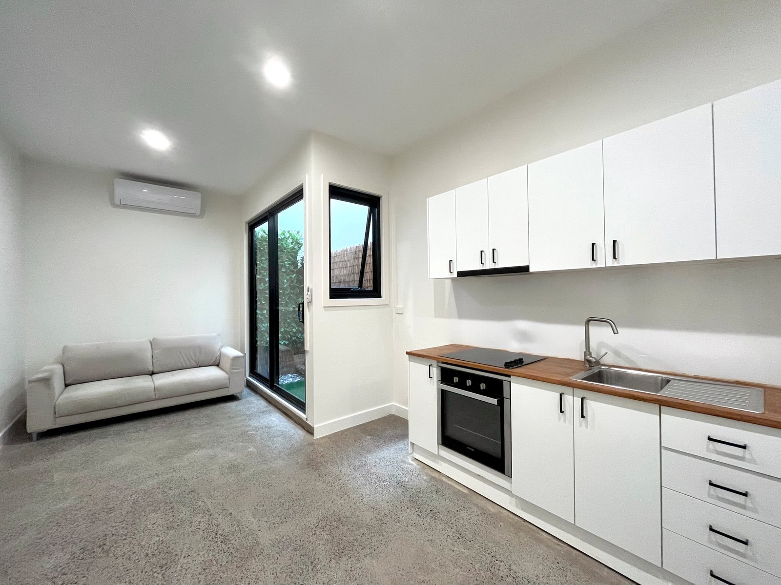 Gallery: 3/5 Cleveland Road