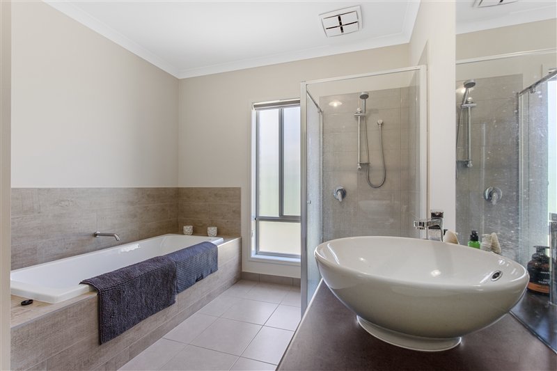 35 Cloverfields Crescent EPSOM 10