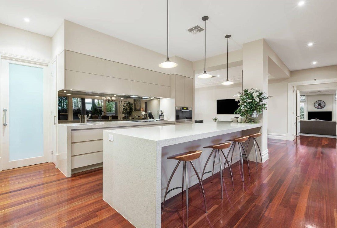 Gallery: 35 Cochrane Street