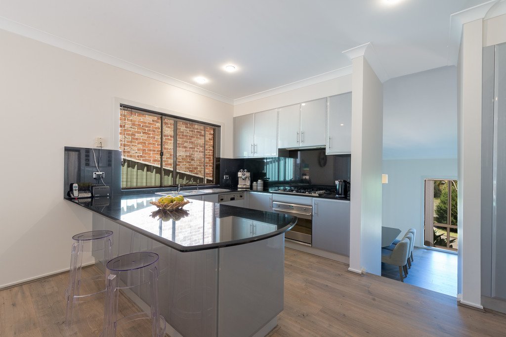 35 Conway Cr BLACKBUTT 10