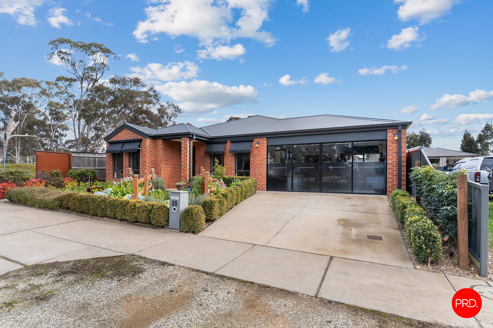 35 Coomoora Circuit STRATHFIELDSAYE 2