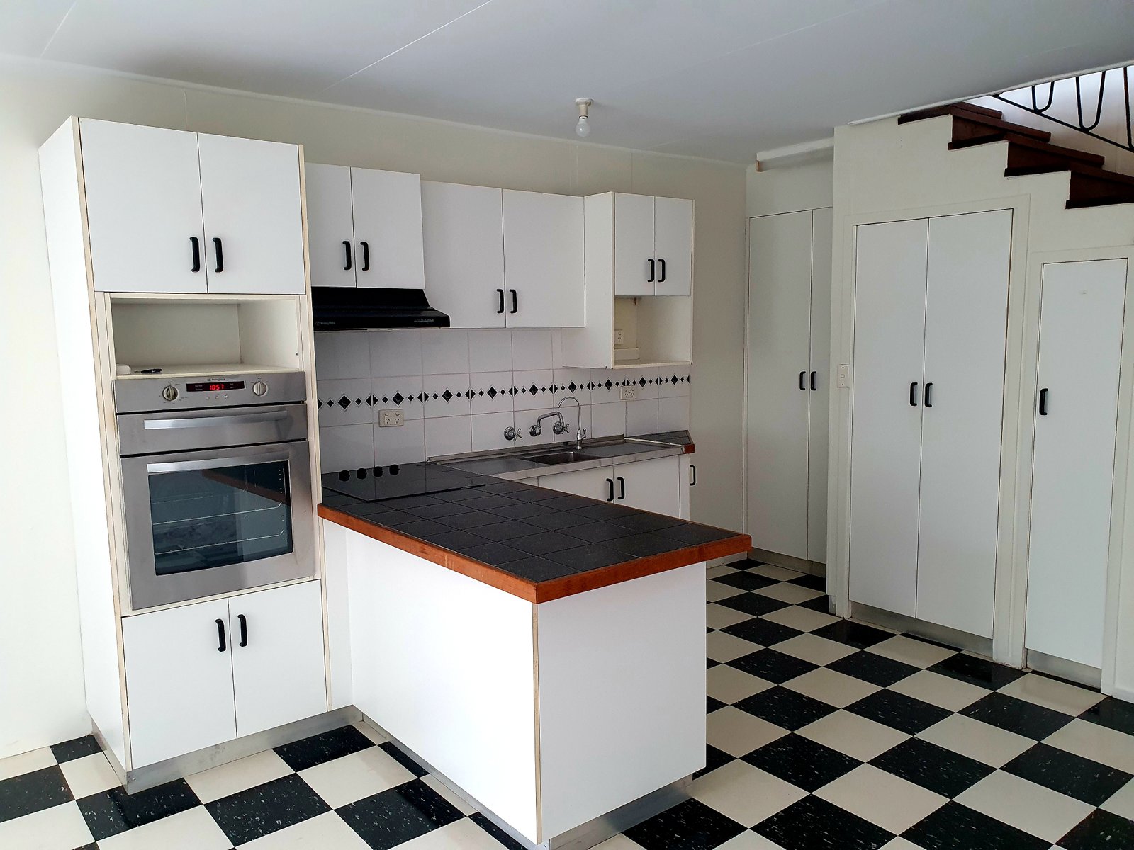 35 Coramba Road COFFS HARBOUR 7
