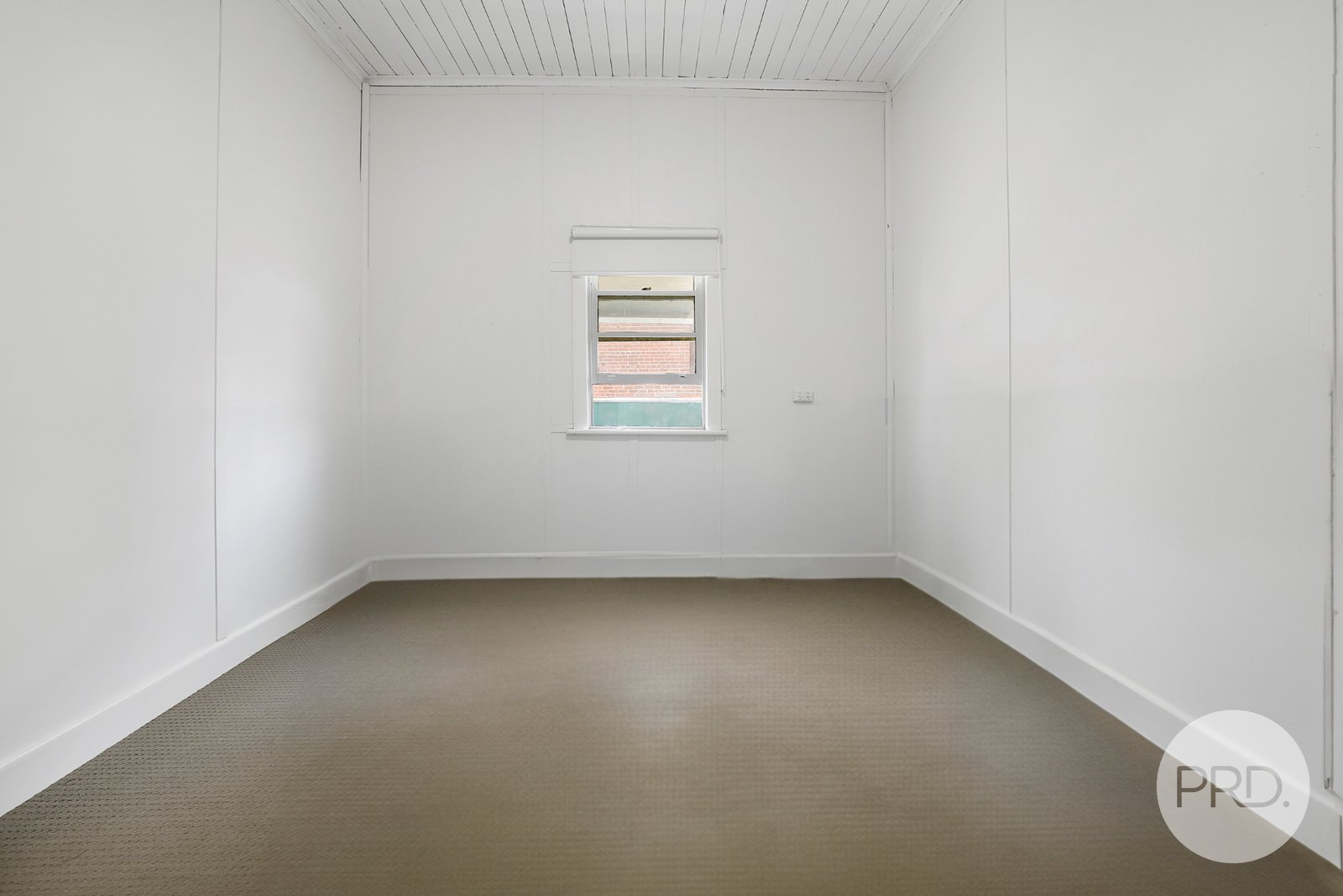 35 Court Street MANILLA 8