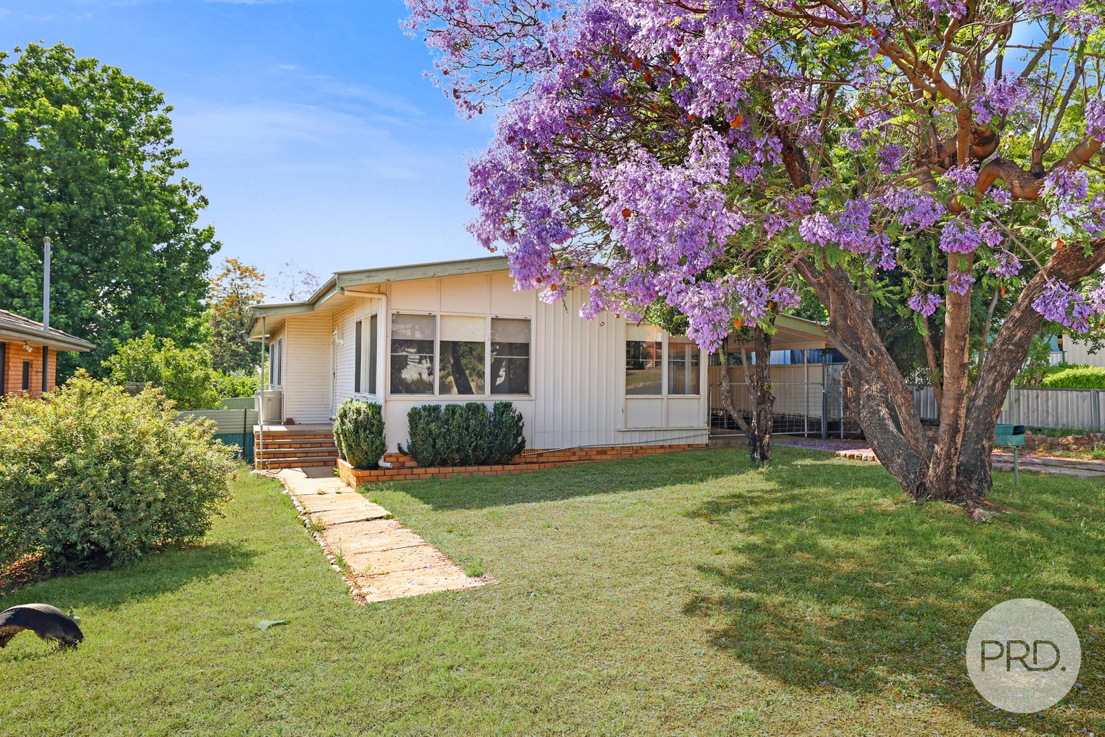 35 Croydon Avenue TAMWORTH 1