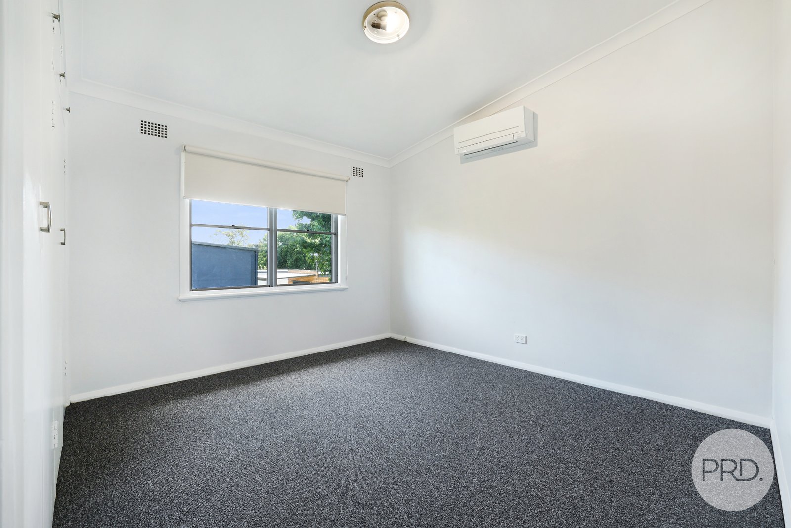 35 Croydon Avenue TAMWORTH 14