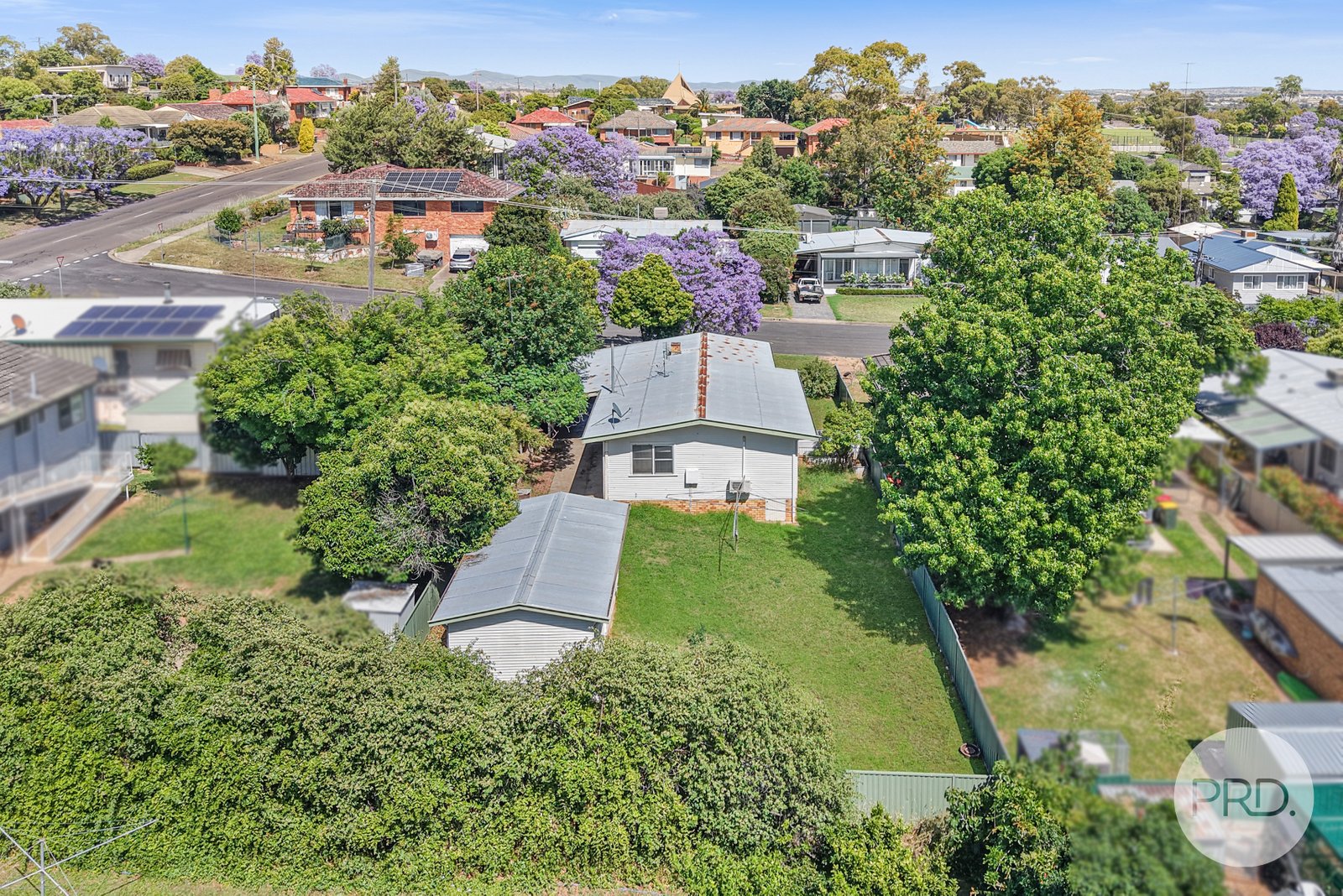 35 Croydon Avenue TAMWORTH 23