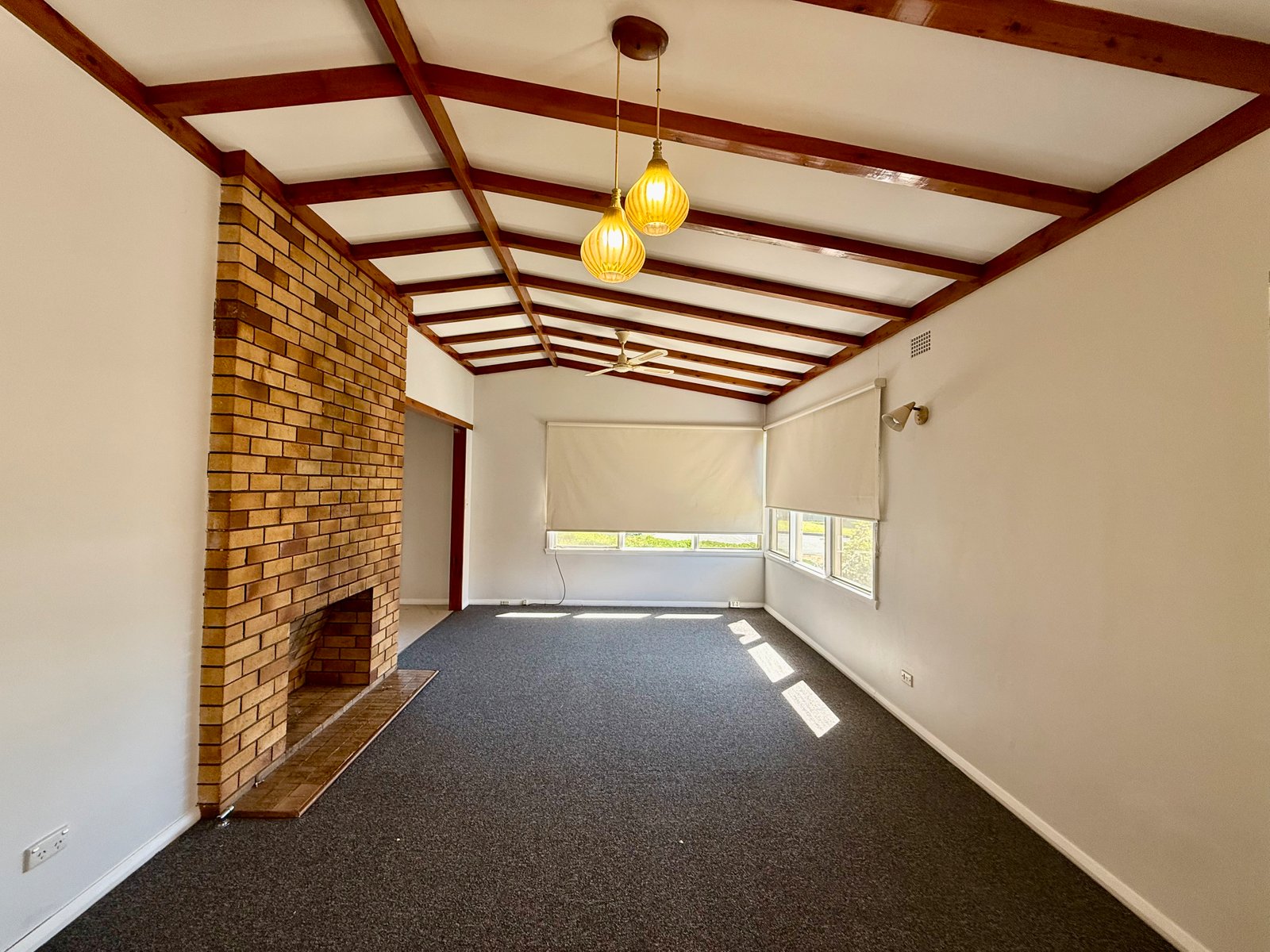 35 Croydon Aveue  TAMWORTH 8