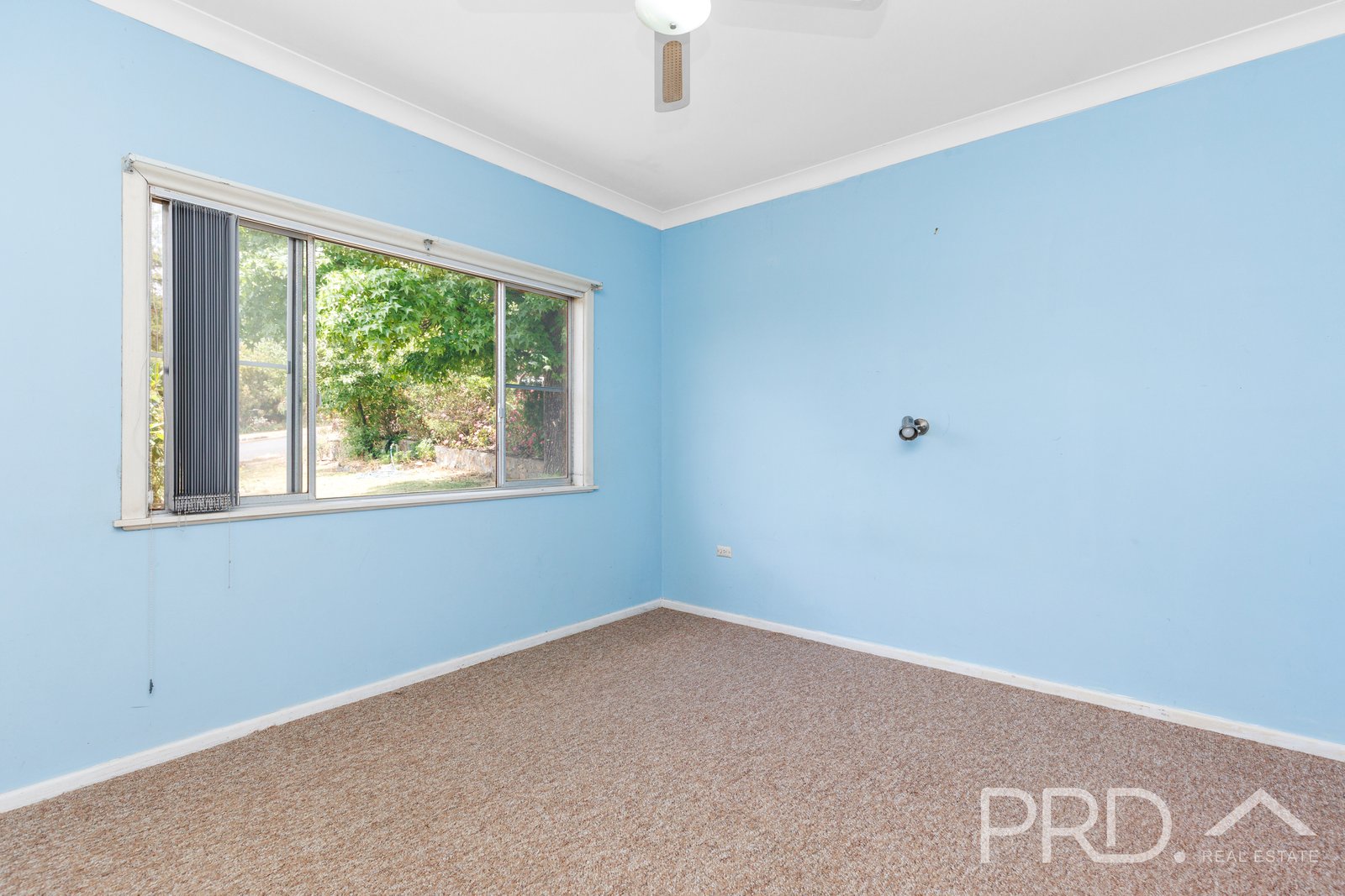 35 Dalhunty Street TUMUT 7