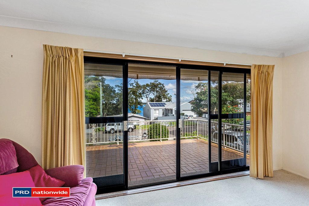 35 Danalene Parade CORLETTE 7