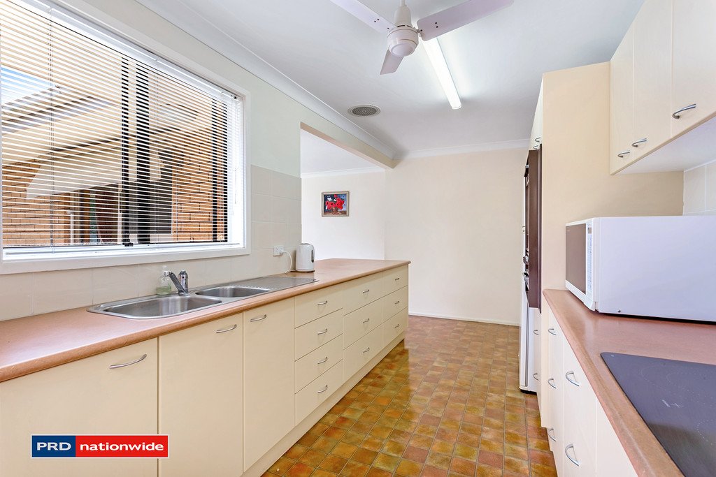 35 Danalene Parade CORLETTE 9