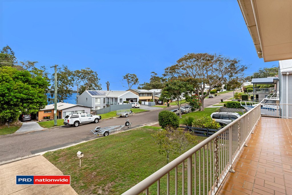 35 Danalene Parade CORLETTE 24