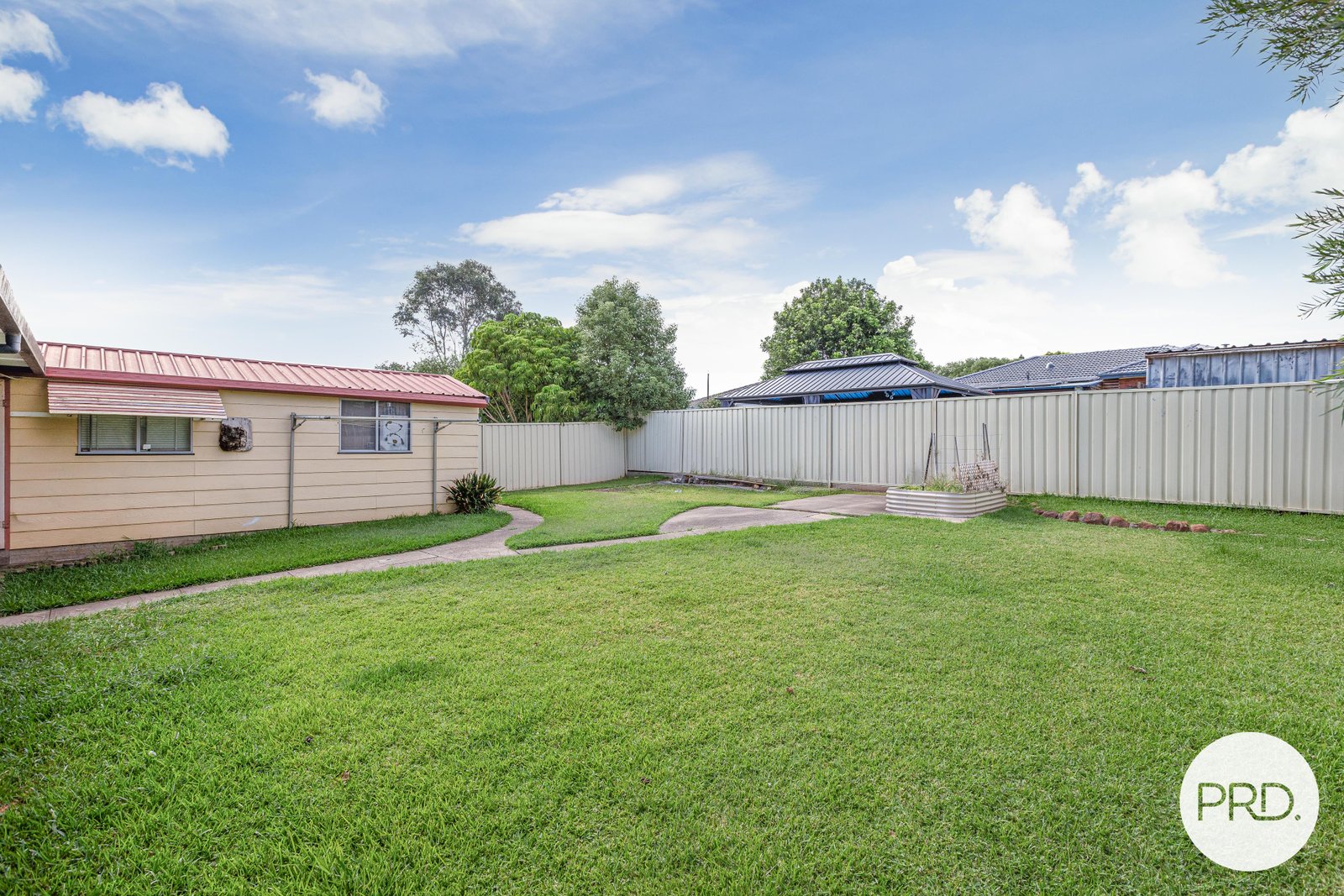 35 Dunkley Street RUTHERFORD 17
