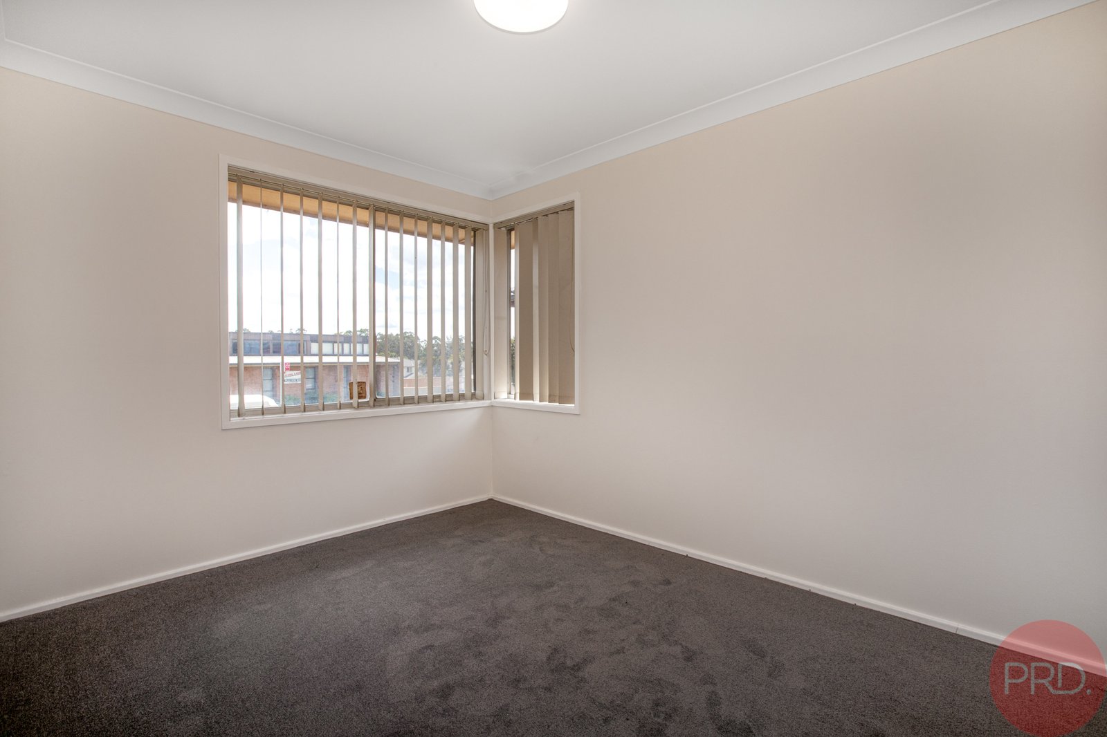 35 Dunkley Street RUTHERFORD 9