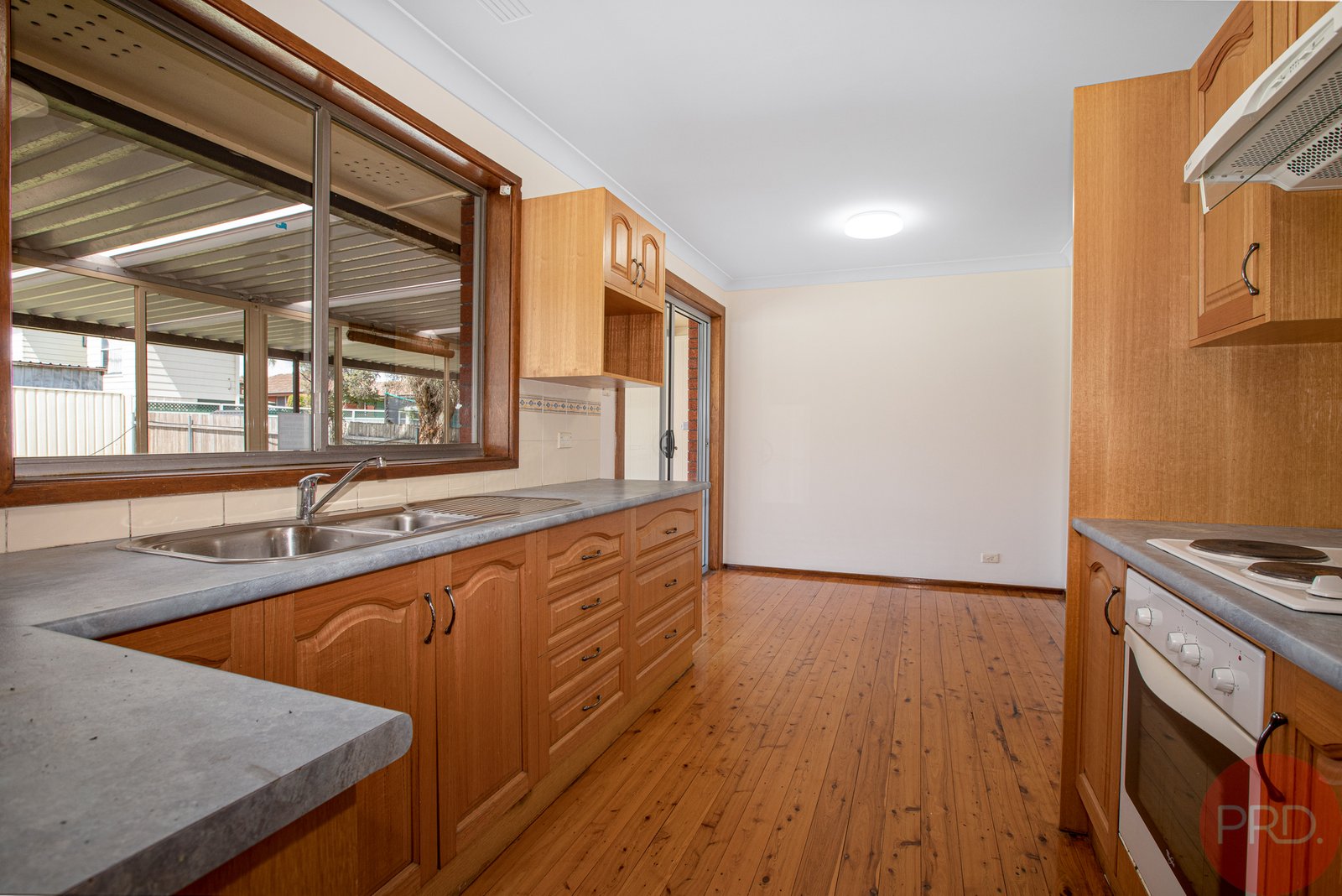 35 Dunkley Street RUTHERFORD 5