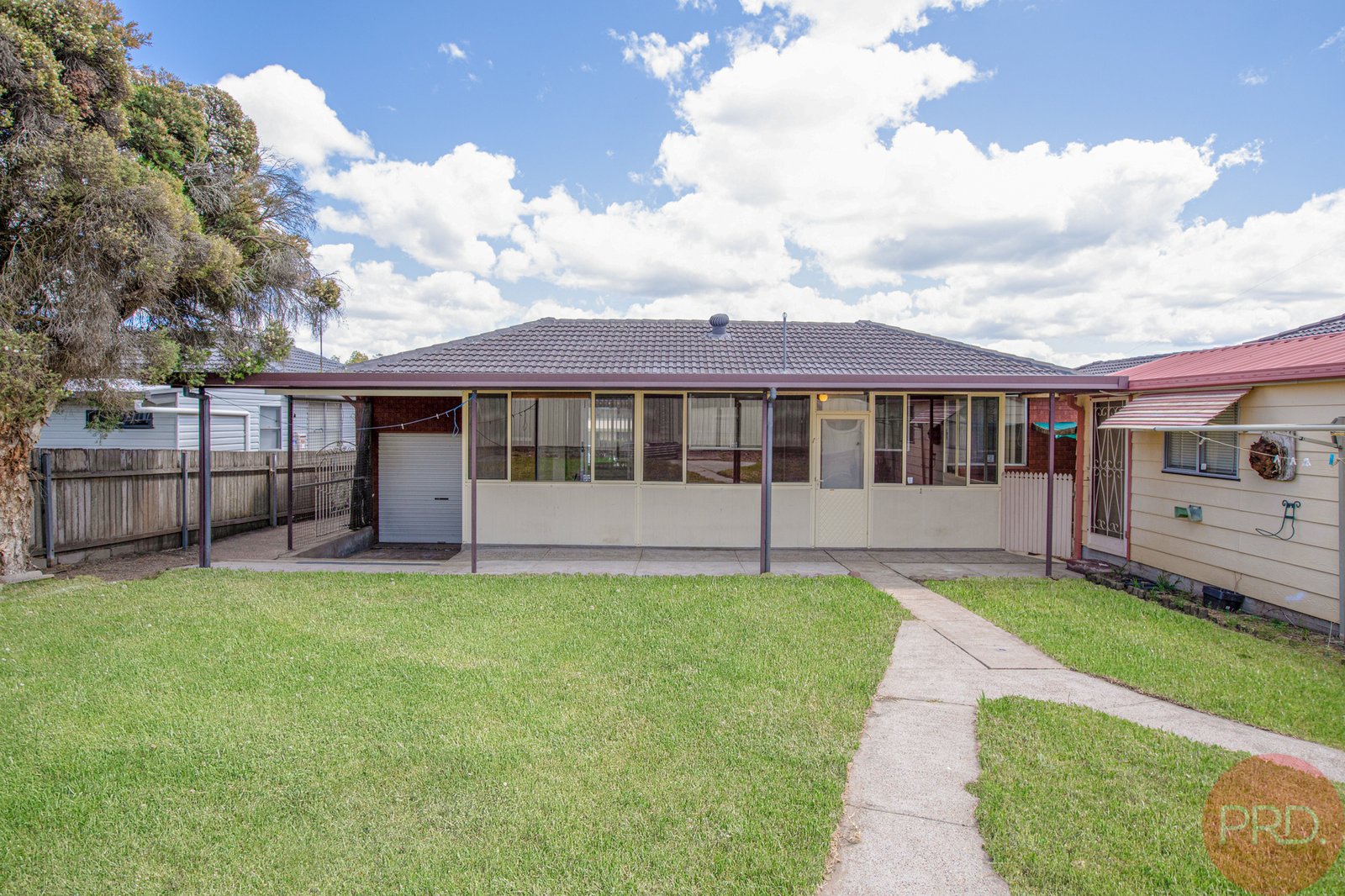 35 Dunkley Street RUTHERFORD 16