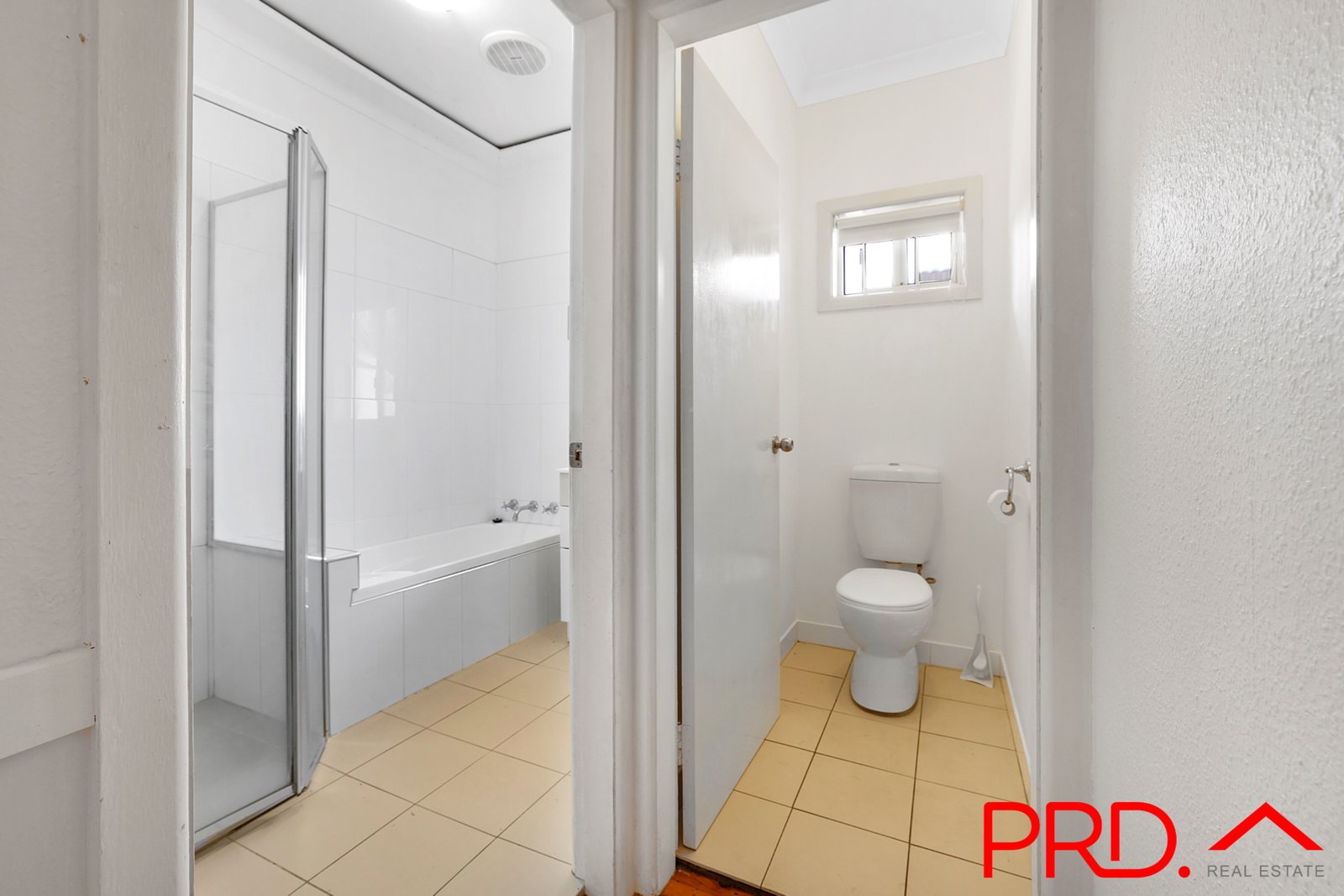 35 Edinburgh Avenue TAMWORTH 15