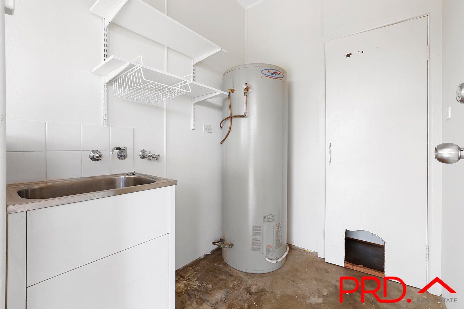 35 Edinburgh Avenue TAMWORTH 17