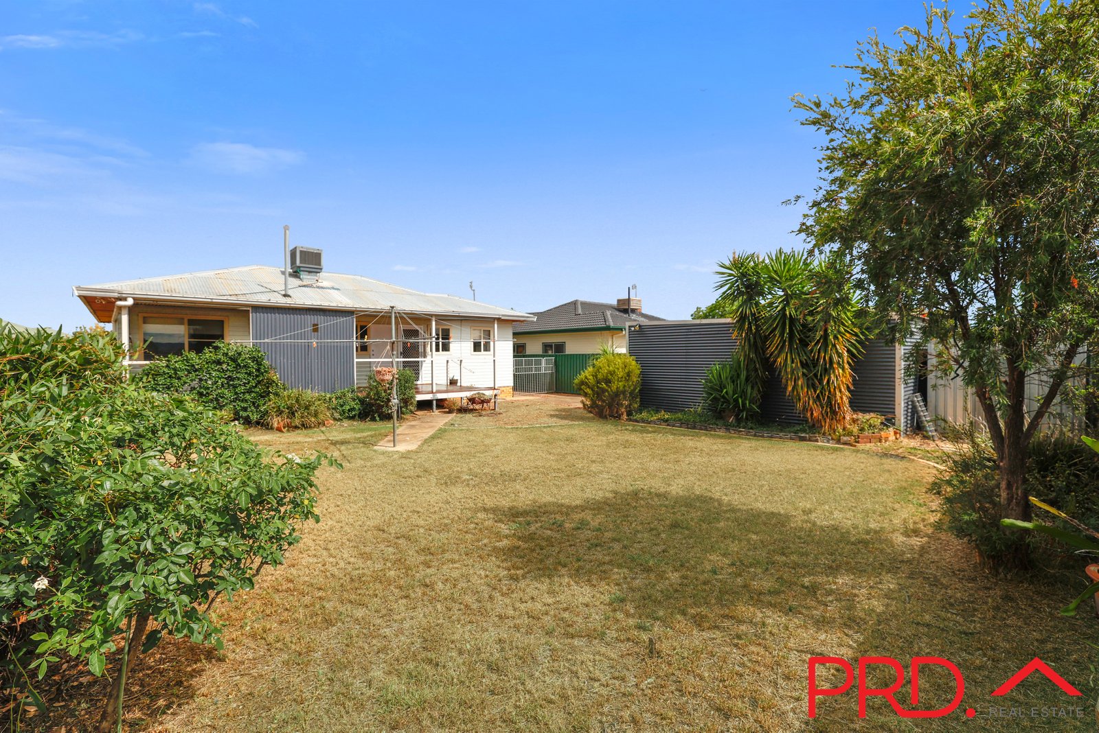 35 Edinburgh Avenue TAMWORTH 21