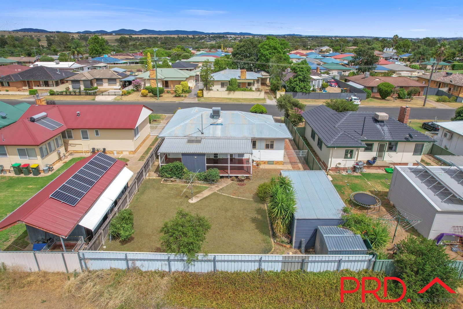 35 Edinburgh Avenue TAMWORTH 22