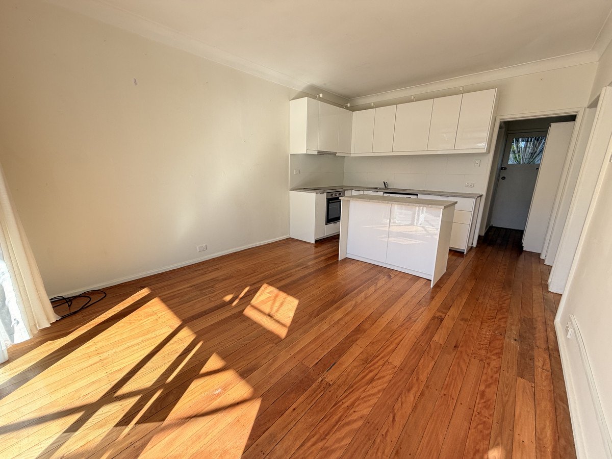 3/5 Elder Entrance Burleigh Heads 4