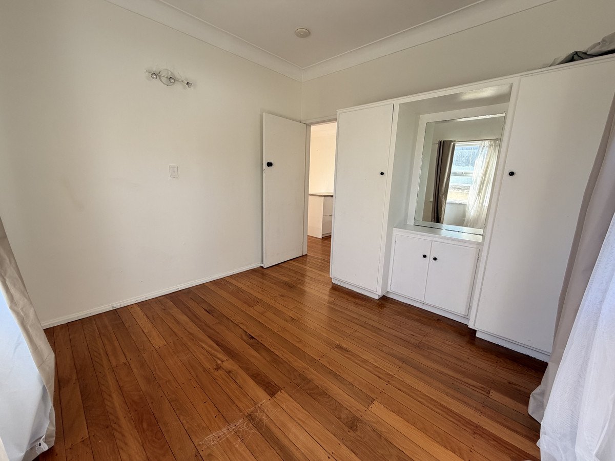 3/5 Elder Entrance Burleigh Heads 8
