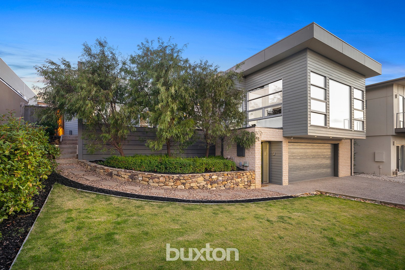 Gallery: 35 Esperence Crescent