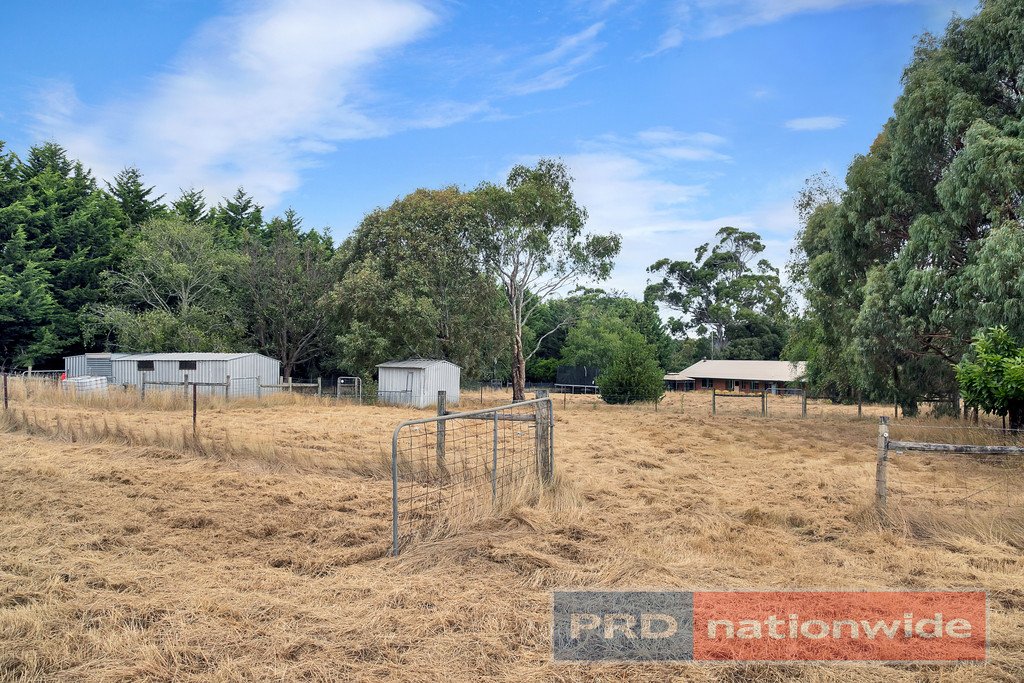 35 Evergreen Way GORDON 16