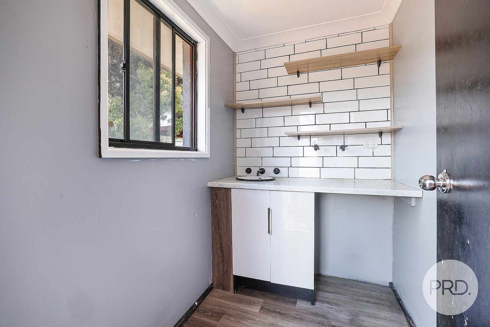 35 Fisher Road TAMWORTH 13