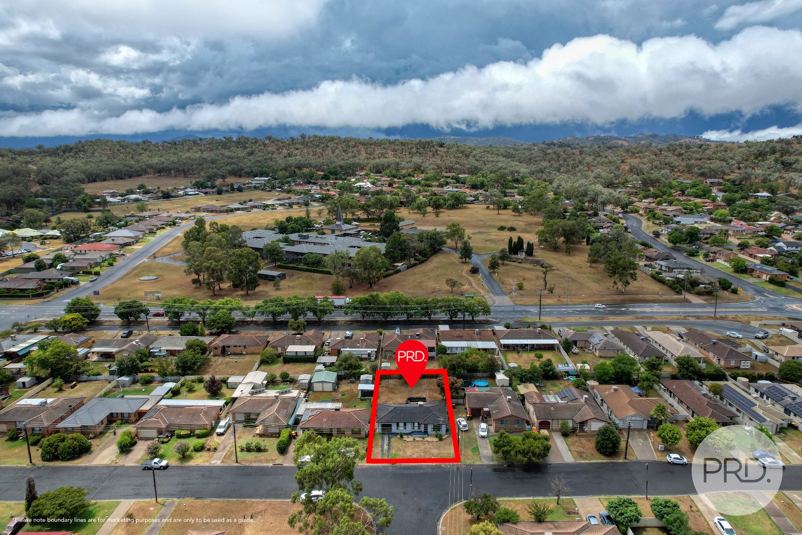 35 Fisher Road TAMWORTH 19