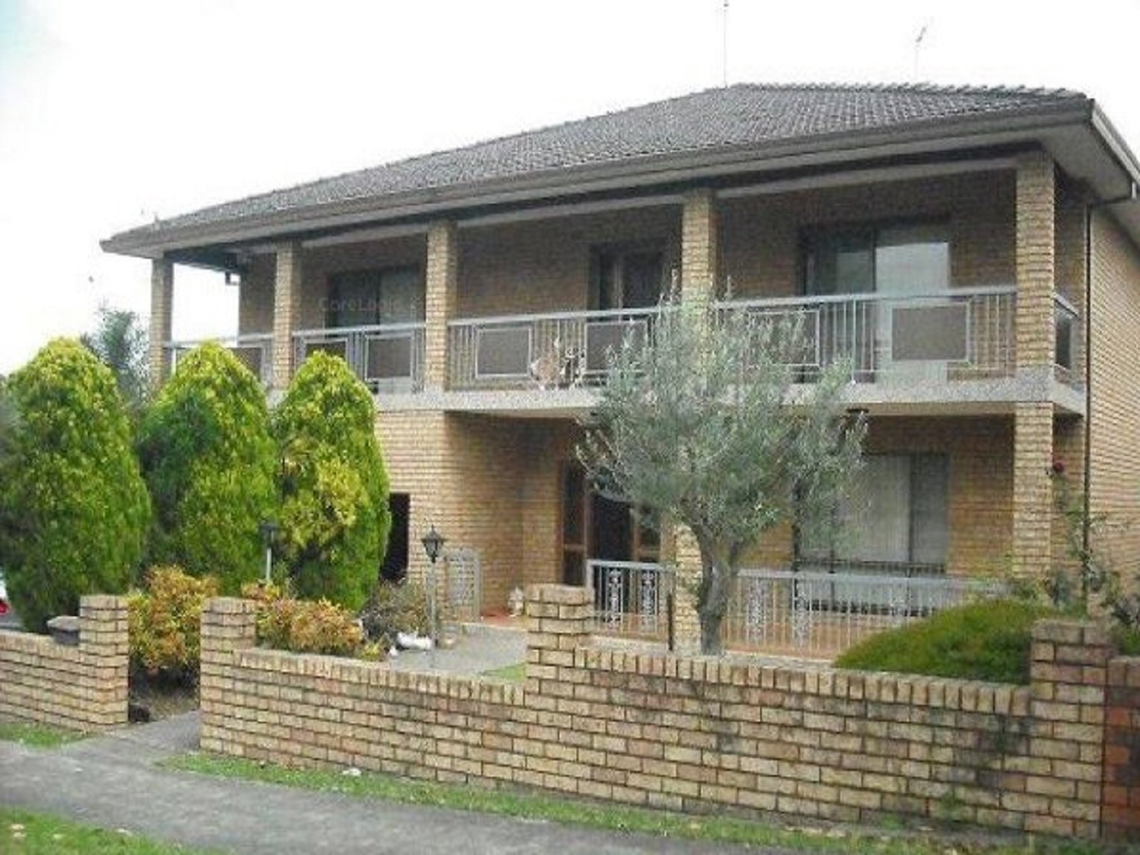 35 FLORA Street ROSELANDS 1