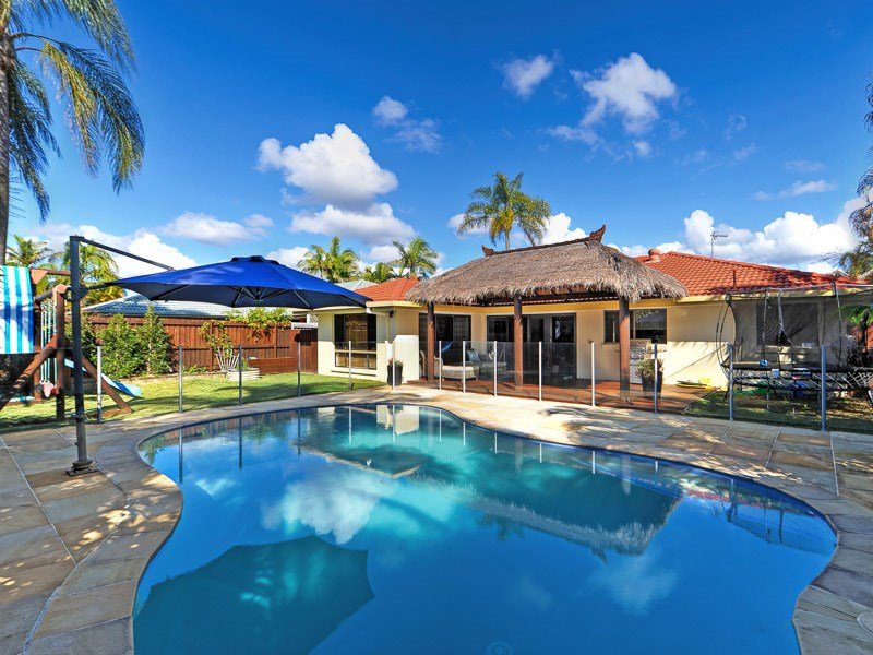 35 Forster Avenue BUNDALL 14
