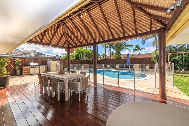 35 Forster Avenue BUNDALL 16