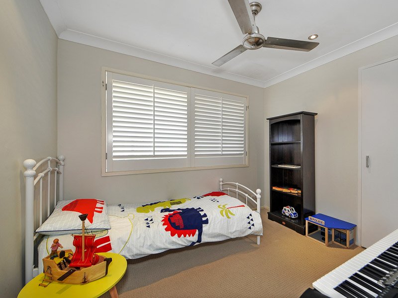 35 Forster Avenue BUNDALL 10