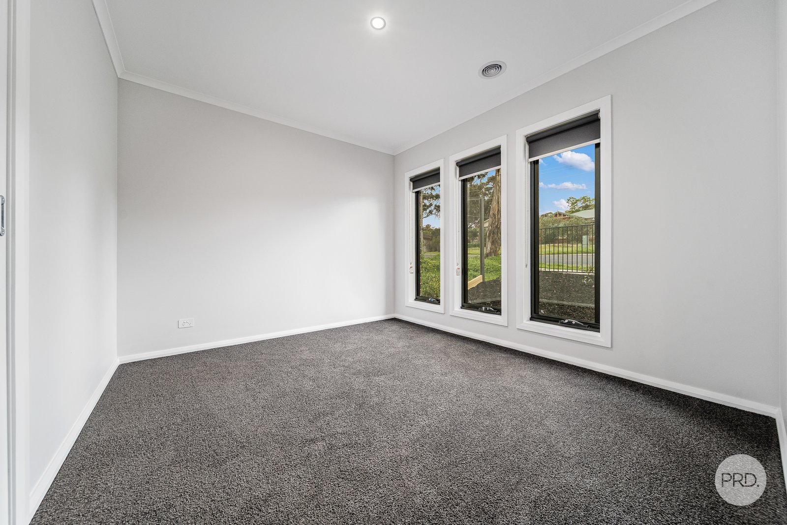 35 Friswell Avenue FLORA HILL 13