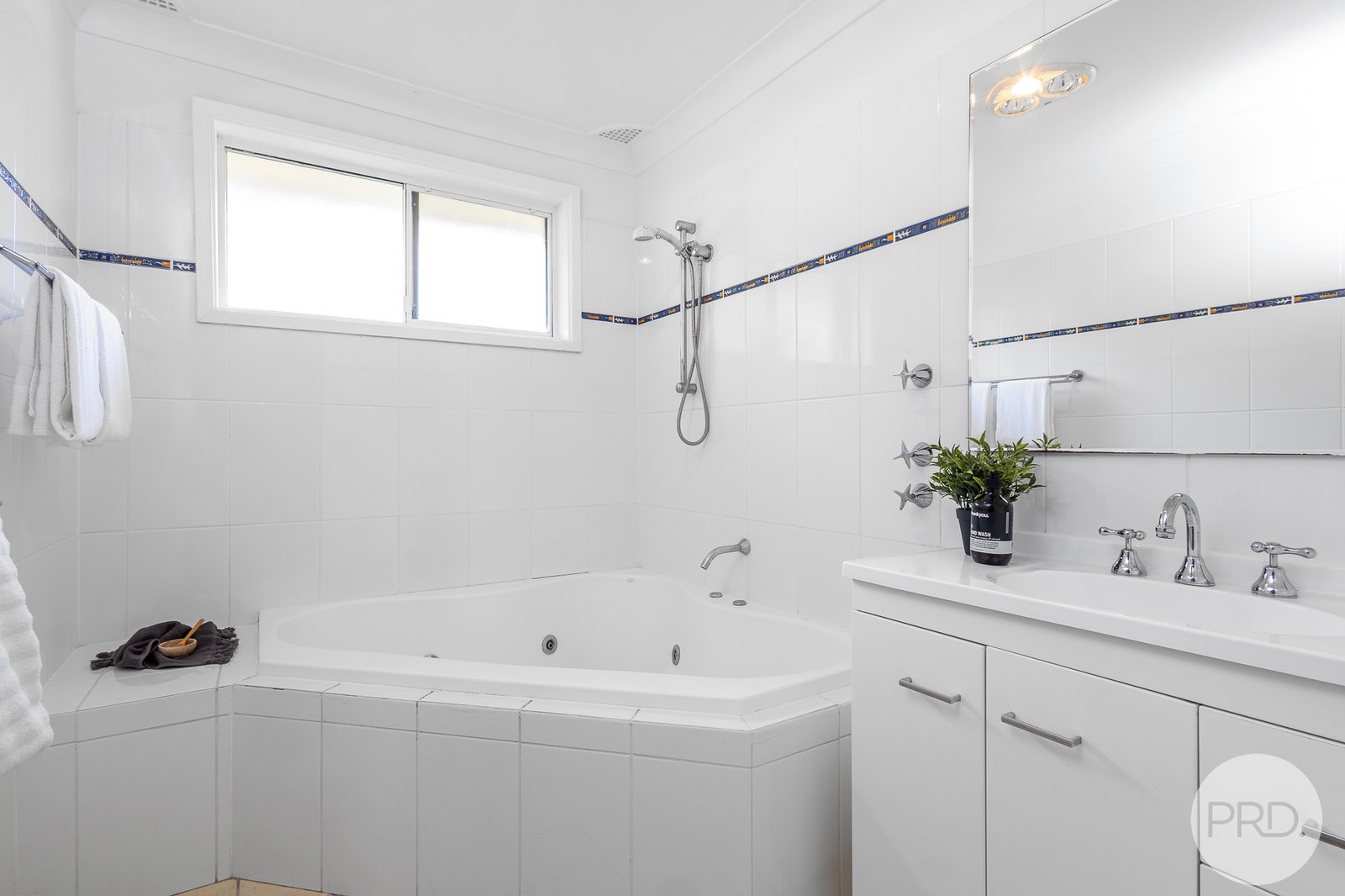 35 Gibbers Drive LEMON TREE PASSAGE 22