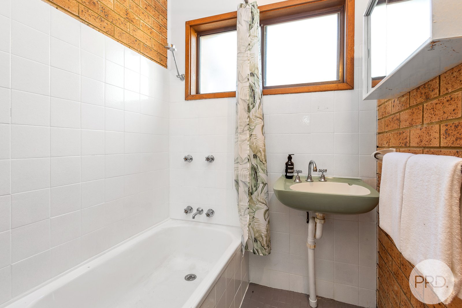 35 Gibbers Drive LEMON TREE PASSAGE 23