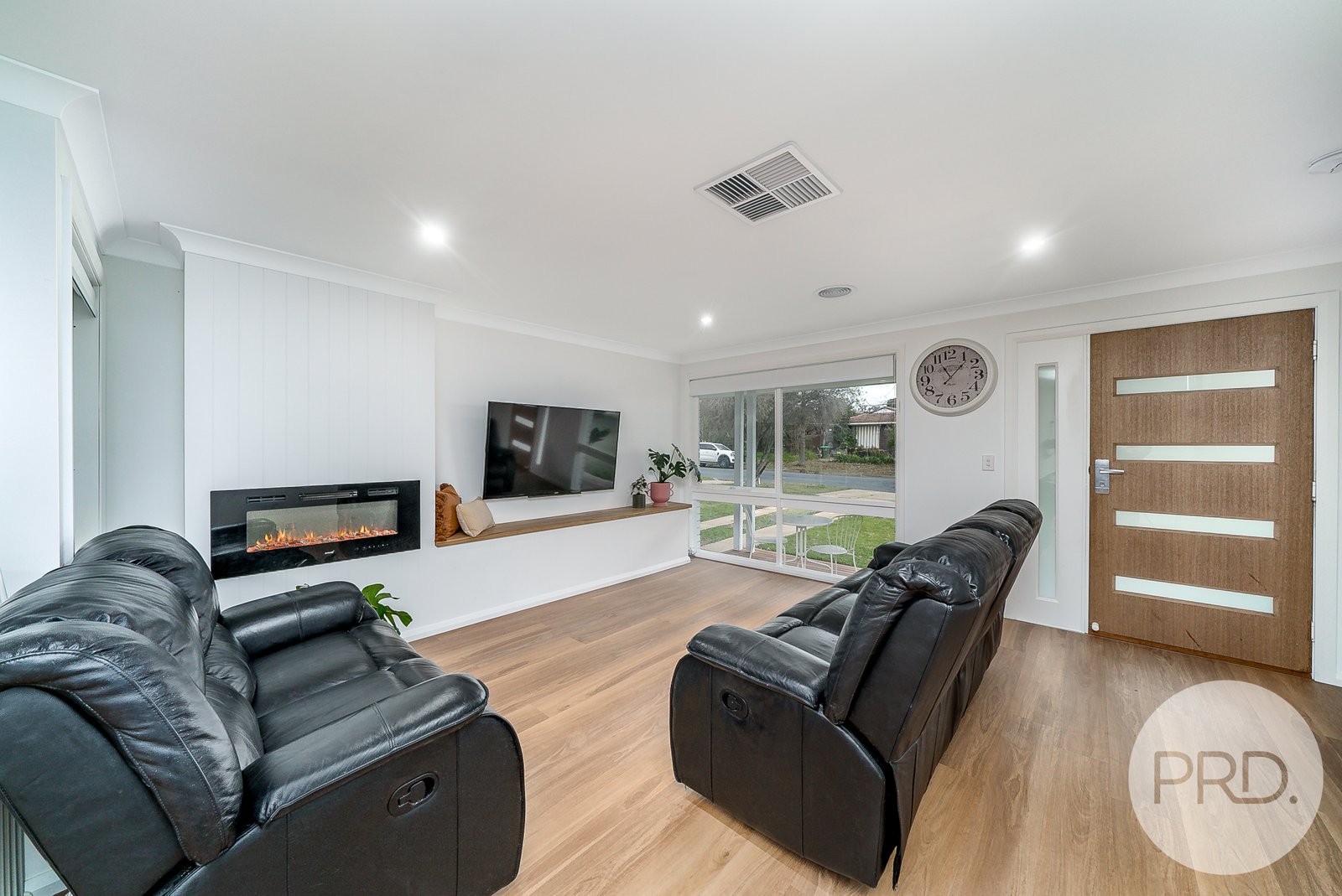 35 Goborra Street GLENFIELD PARK 3
