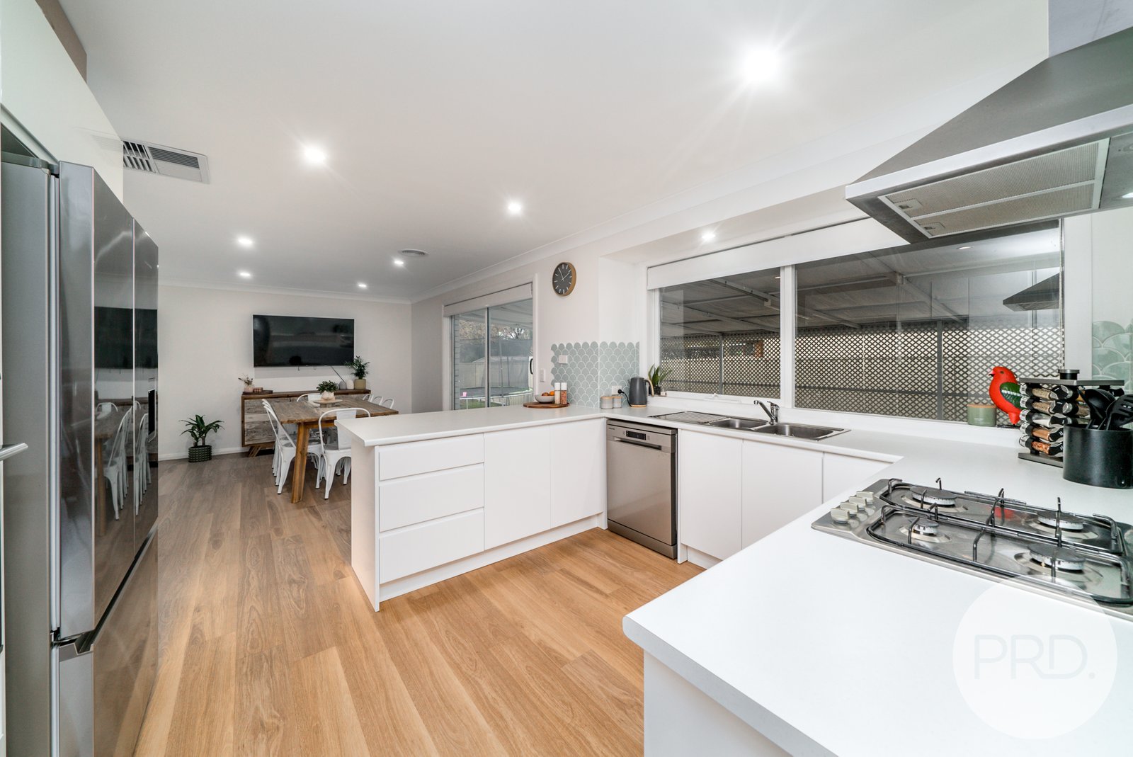 35 Goborra Street GLENFIELD PARK 9