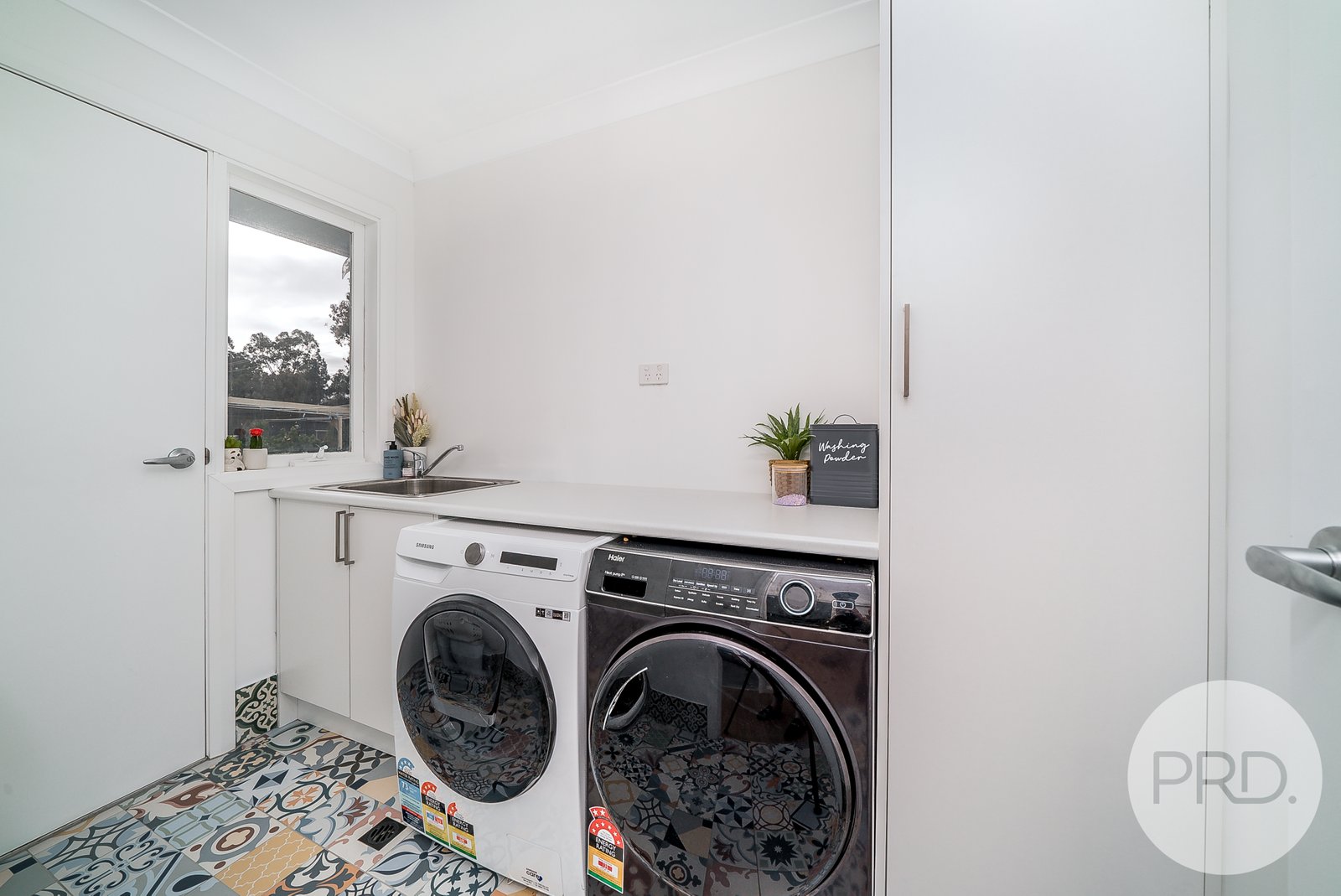 35 Goborra Street GLENFIELD PARK 10