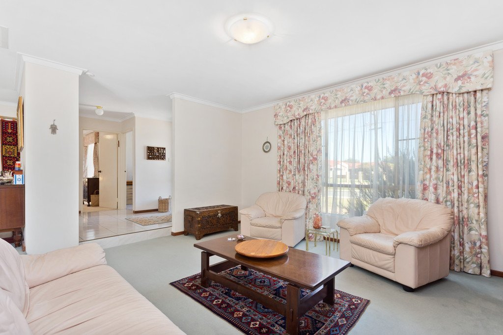 35 Gordon Road DIANELLA 9