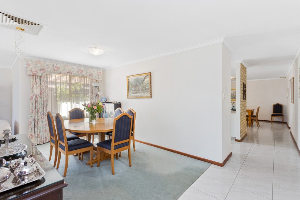 35 Gordon Road DIANELLA 11