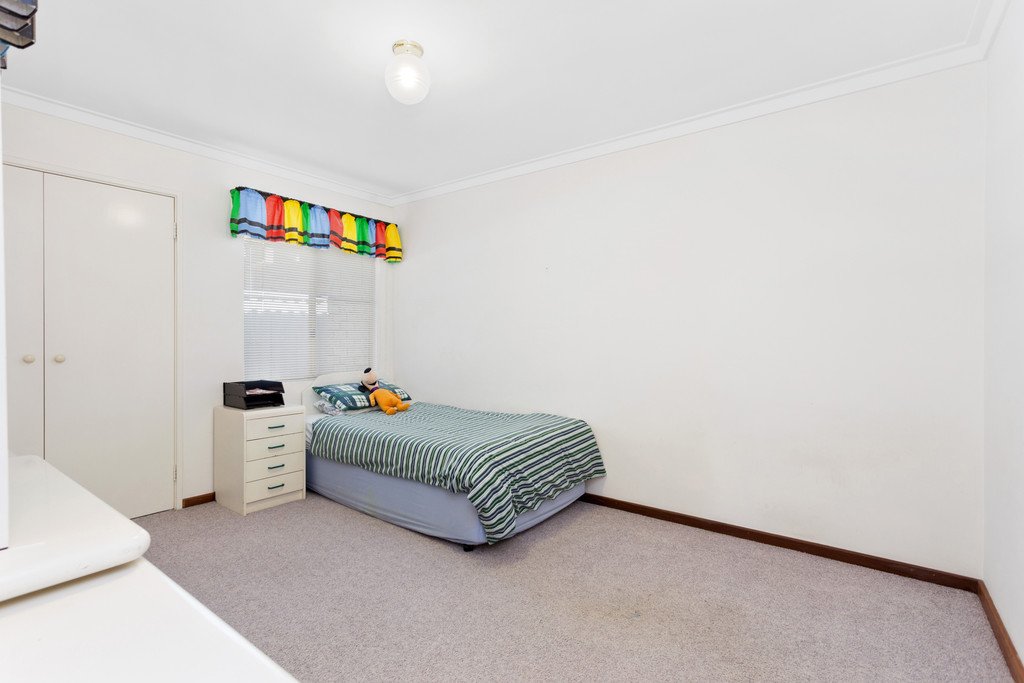 35 Gordon Road DIANELLA 15