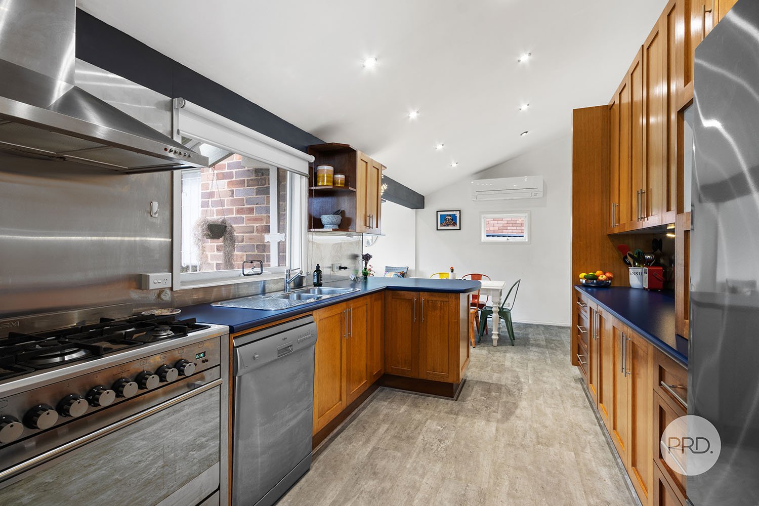 35 Grandview Crescent LUGARNO 4