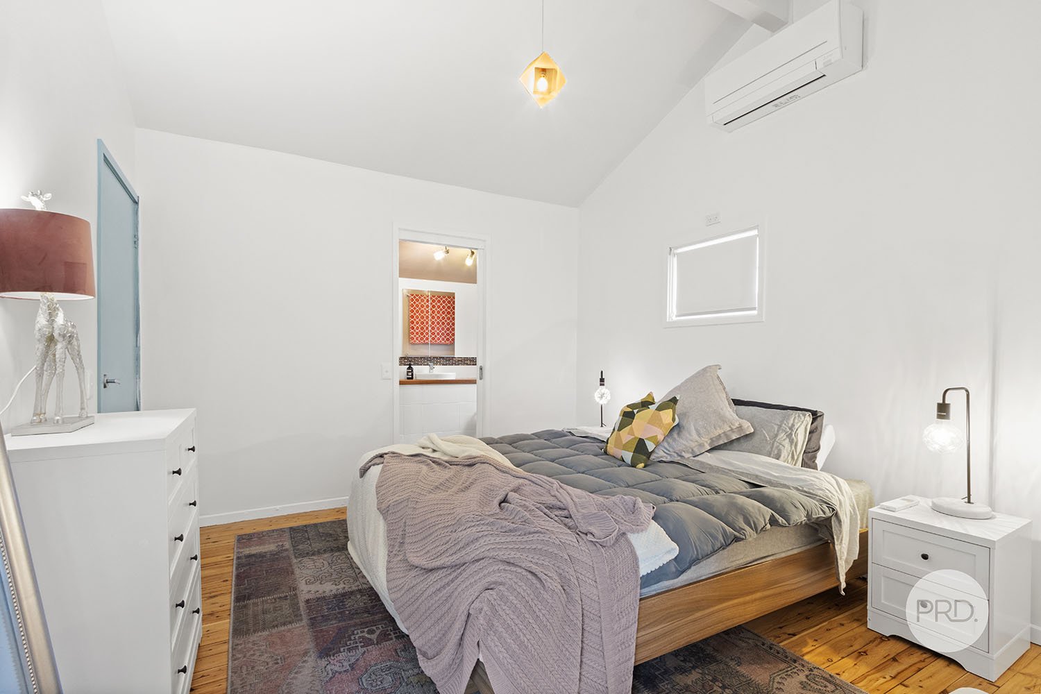 35 Grandview Crescent LUGARNO 8