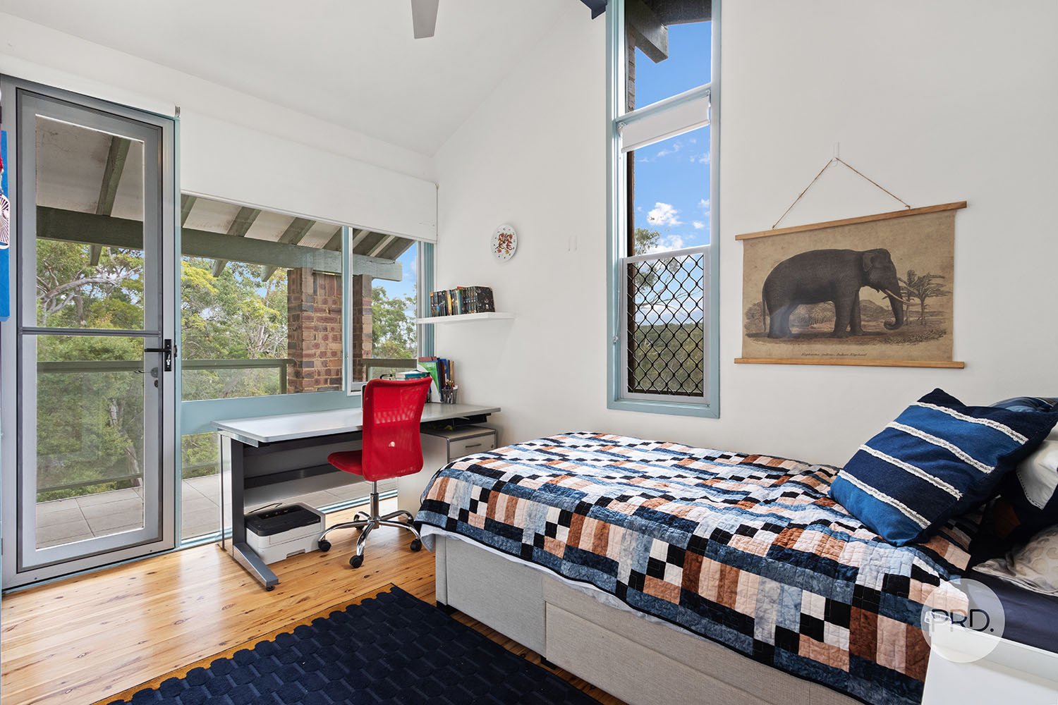 35 Grandview Crescent LUGARNO 9