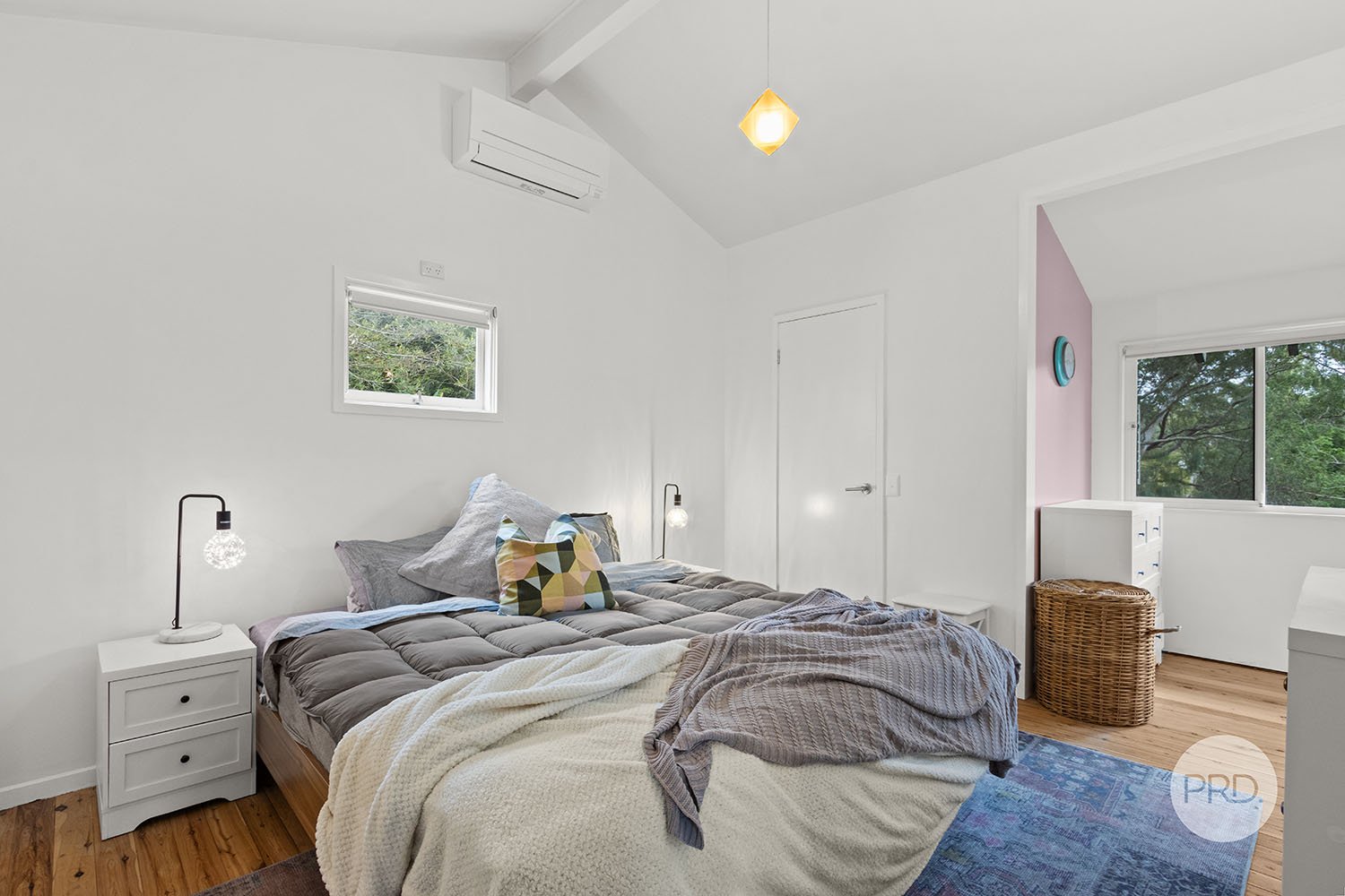 35 Grandview Crescent LUGARNO 11