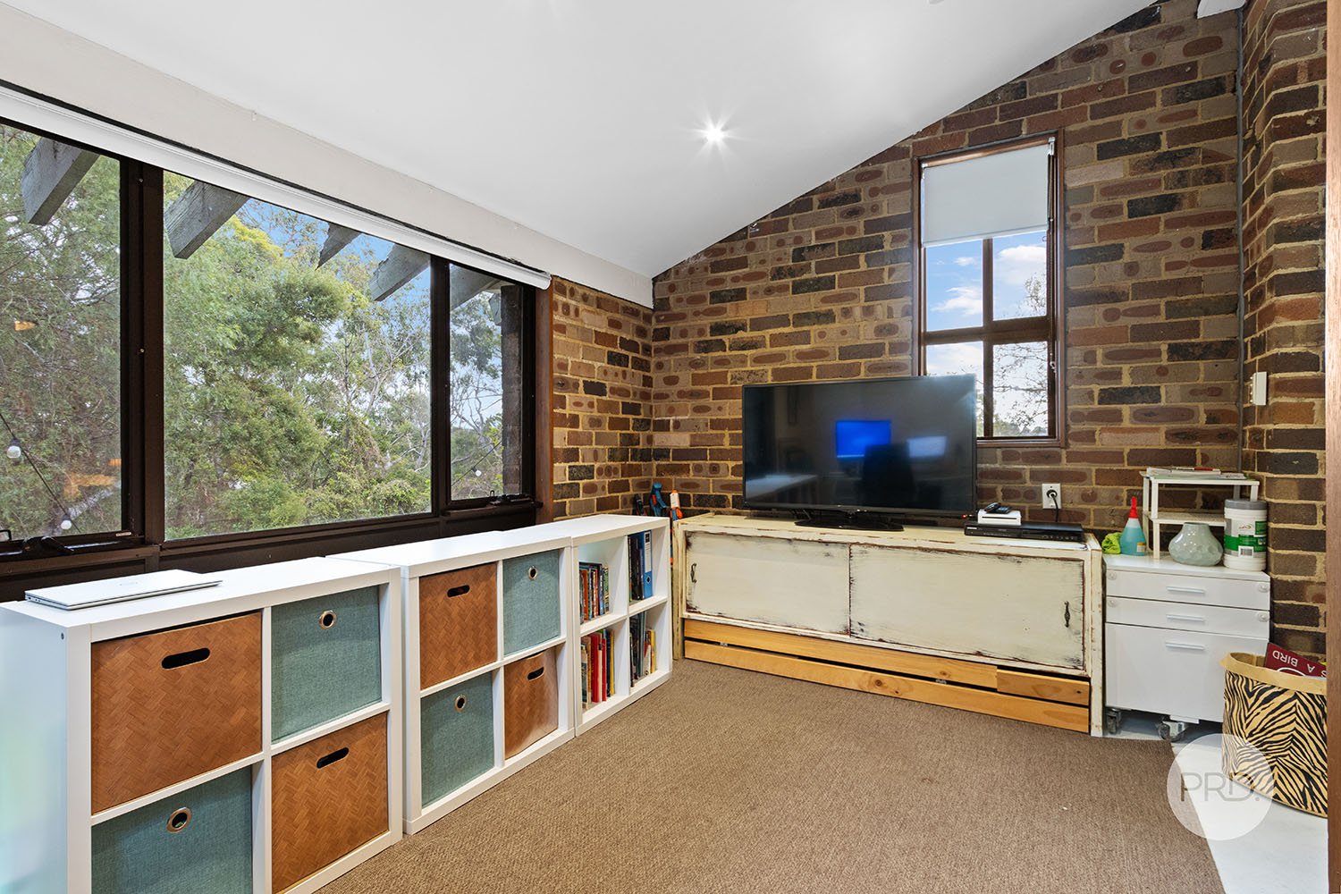 35 Grandview Crescent LUGARNO 14